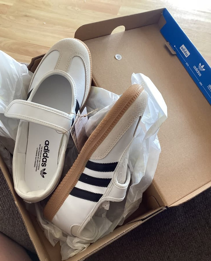 Samba Jane white sneaker